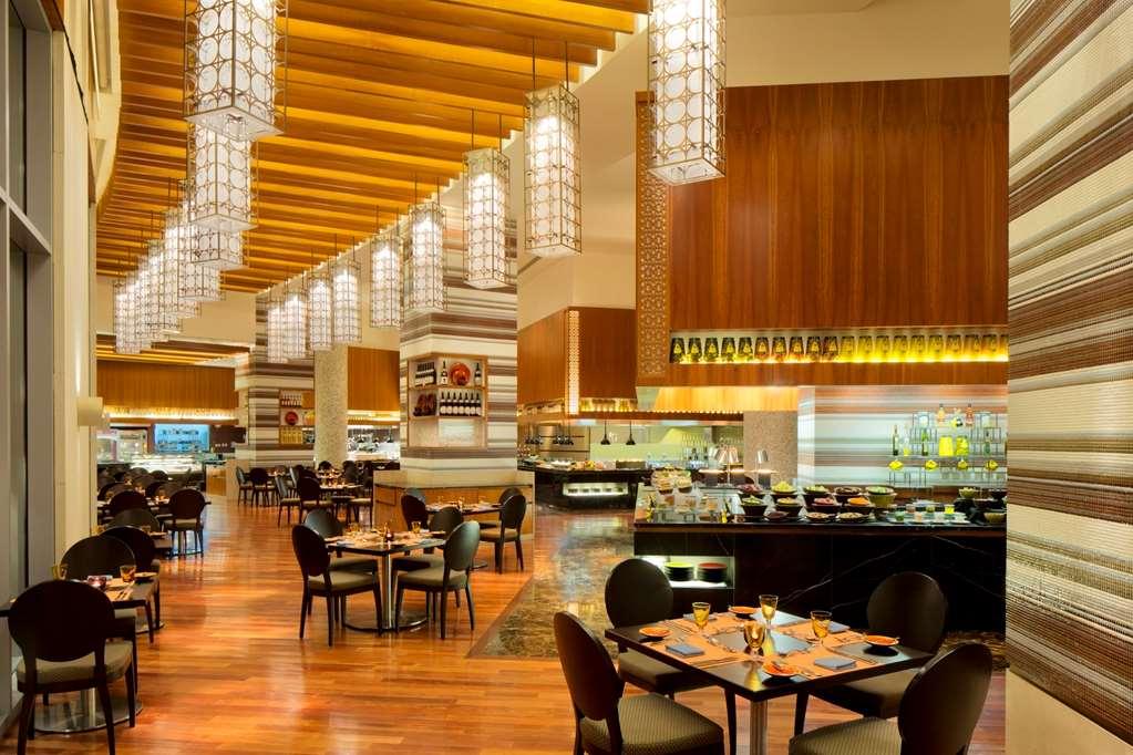 Jw Marriott Hotel Marina Dubai Restaurant photo
